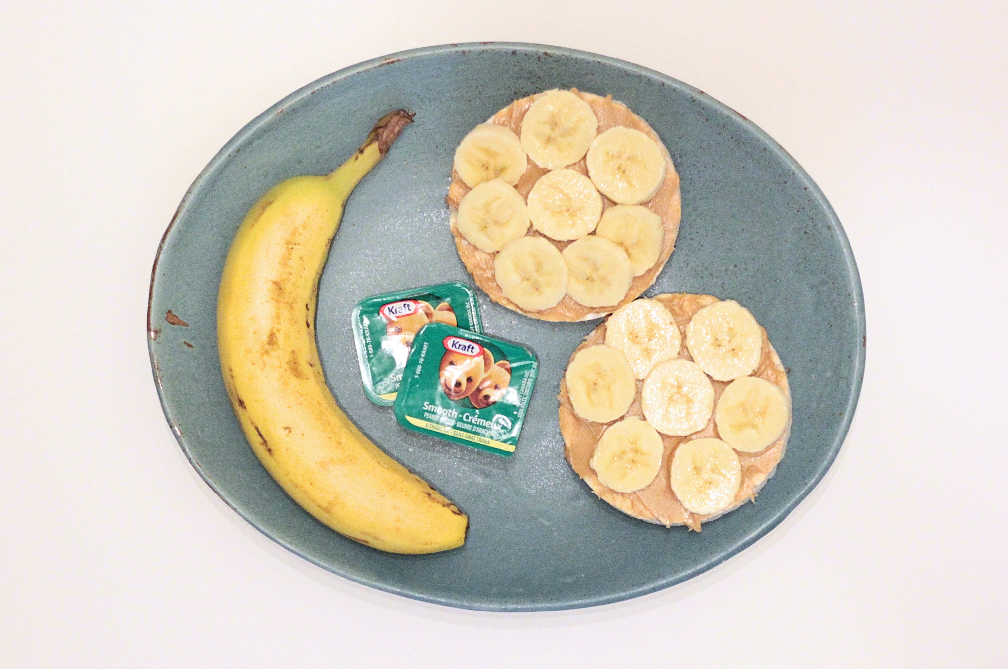 Banana PB rice cake_Fotor