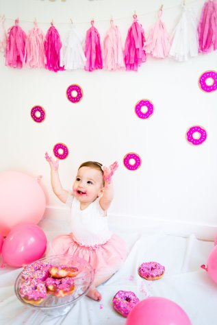View More: http://nataliareardonphotography.pass.us/donutshoot